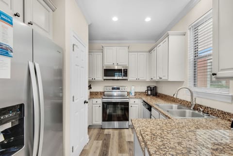 Kitchen has all you need