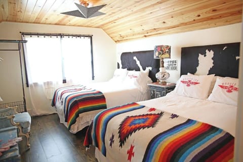 df2df5d6-72c7-44d5-a33c-ed87bc1d