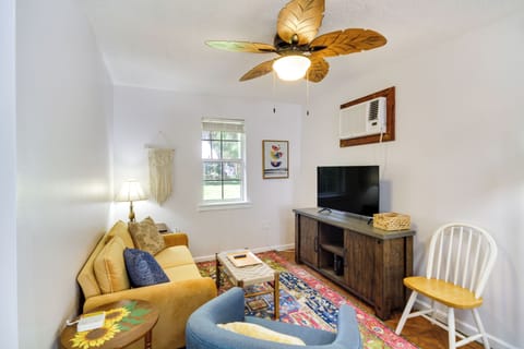 Ocean Springs Vacation Rental | 1BR | 1BA | 500 Sq Ft | Step-Free Access