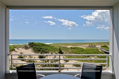 2 Bedroom Poolside Lower | Balcony