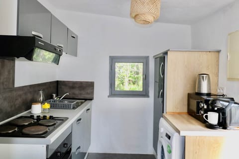 Gites Terra di a Bravona - Appartement Elia Cuisine