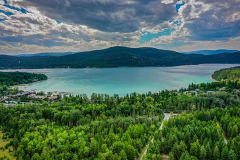 Located minutes away from the stunning Whitefish Lake