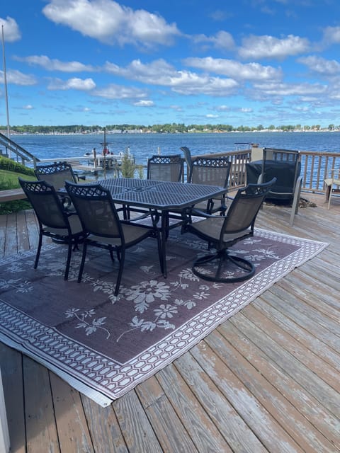 Relaxing patio with amazing view