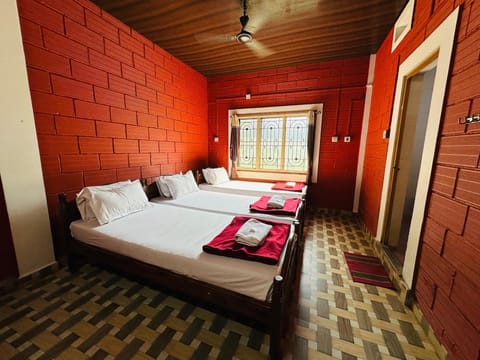 Standard Triple Room | Free WiFi