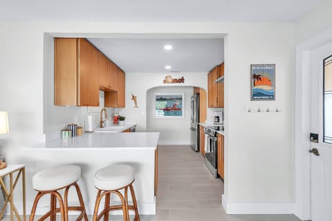 Brand new countertops and Kitchen.