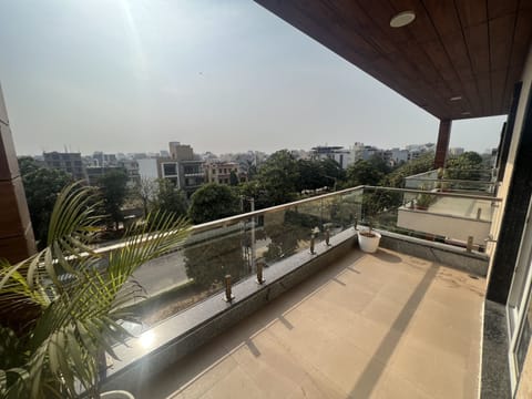 Suite Room | Balcony