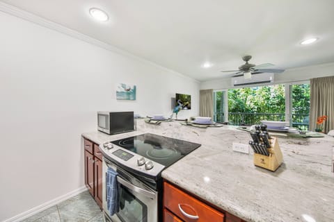 Well equipped kitchen