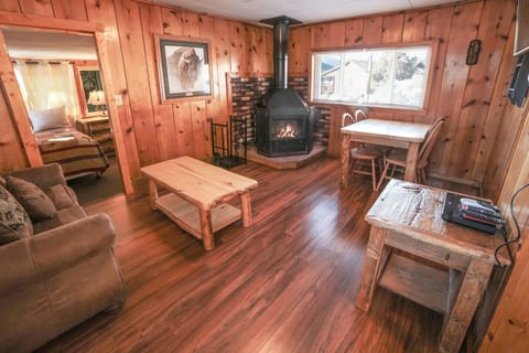 Cabin, 2 Bedrooms | Interior