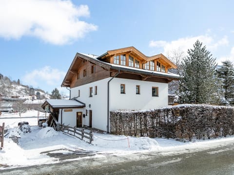Holiday Home Exterior [winter]