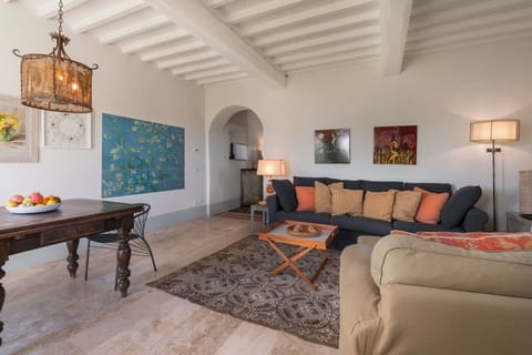 Autumn, Living Room, Spring, Summer