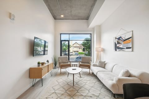 Living Room at Cloud Nine Retreat, Denver