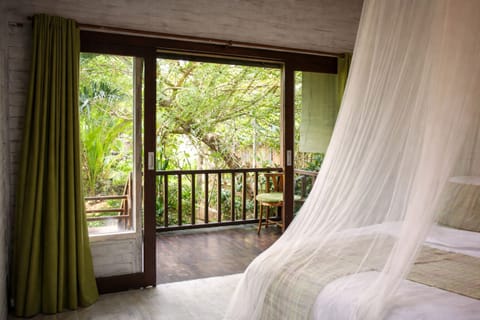 Comfort Cabin, 1 King Bed, Garden View | Garden view