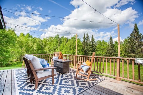 Spacious, private deck