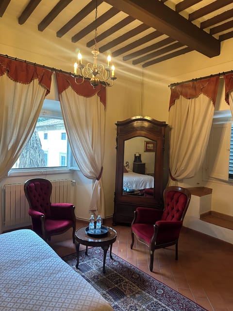 Deluxe Double or Twin Room | Iron/ironing board, free WiFi