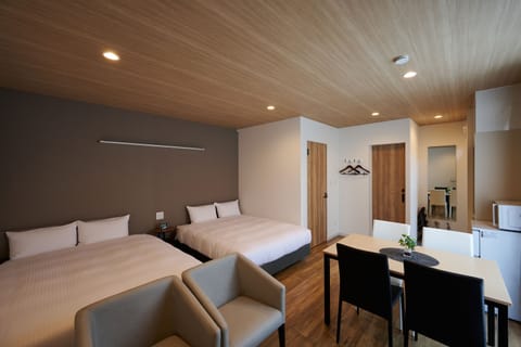 Deluxe Twin Room, Non Smoking (check-in is not available after 11PM) | WiFi (free), bed sheets