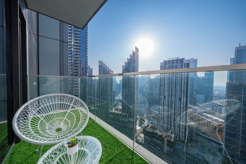 Deluxe Apartment | Balcony