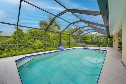 Marco Island Vacation Rental | 3BR | 3BA | 4 Steps Required to Enter