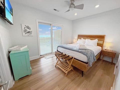 Primary bedroom with queen bed. 3 Drawer dresser for clothing storage only!