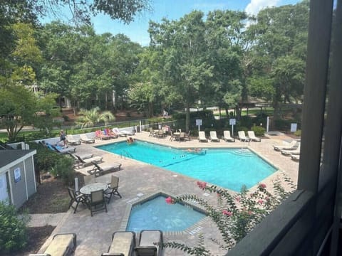 48f00070 fecd 4a53 8061 f21e28d02dd8