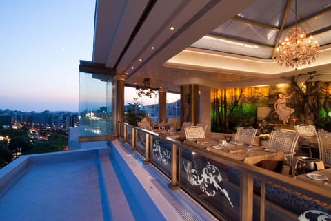 Rooftop terrace