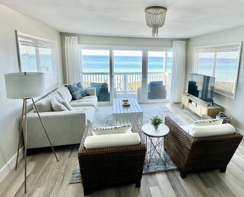 Welcome to Blue Haven on 30a!