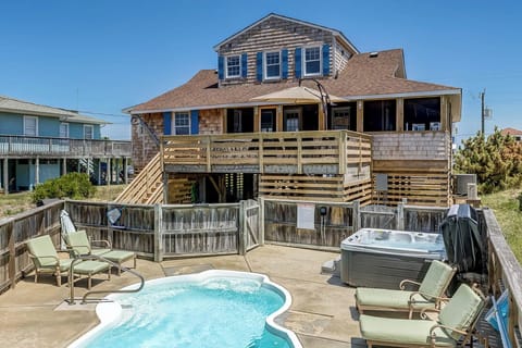 Private Pool Area