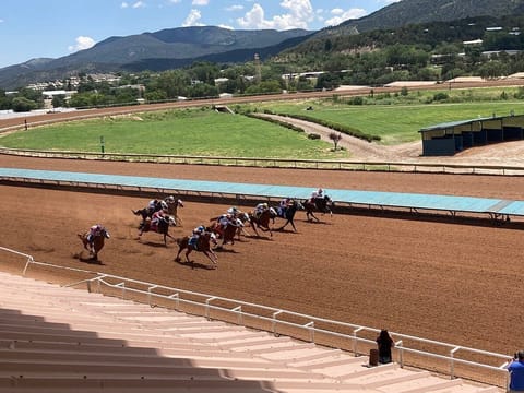 Explore the Home of the World's Richest Quarter Horse Race! 2BDR resort condo!