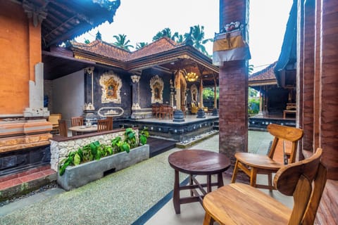 Balinese Room | Garden view