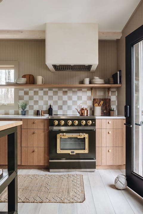 Top-of-the-line appliances help make tastier vacay meals. Fact, not fiction.