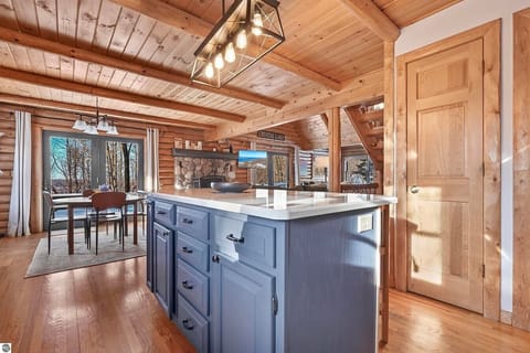 KITCHEN:  Very modern and convenient kitchen with all appliances and a good supply of cooking and dining utensils.