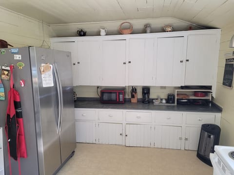 KITCHEN: The home has a large kitchen with all appliances, except for a dishwasher.