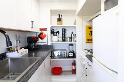 CF914396 E9C9 4420 9734 64A761BCA6AC 1 201 a