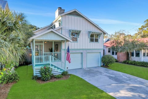 Welcome to Lighthouse Cottage!