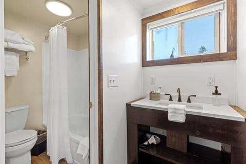 Sink with separated bathroom