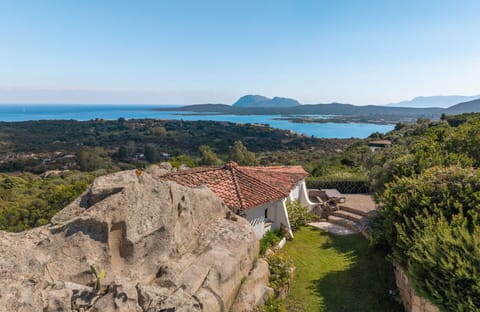 Building Exterior, Facilities, Garden, Outdoor, Pool, Spring, Summer, Wellness