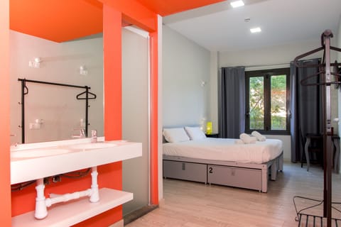 Double Room, 1 Double Bed | Premium bedding, free WiFi, bed sheets