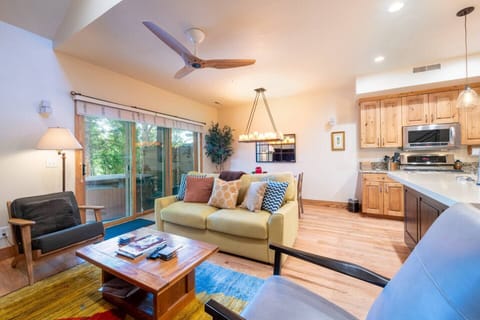 Abundant natural light 