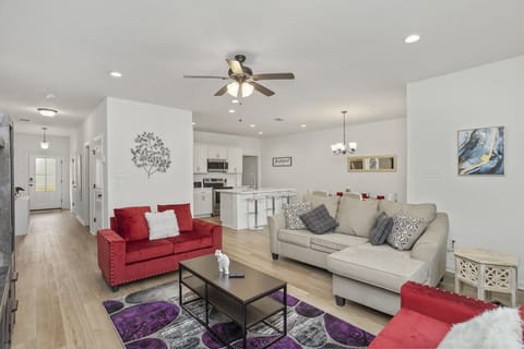Living Room/Kitchen View