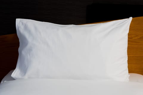 Standard Room (with Free Hot Breakfast) | Desk, laptop workspace, iron/ironing board, free cribs/infant beds