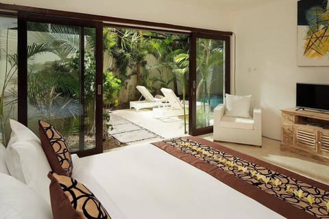 Standard Villa | In-room safe, iron/ironing board, free WiFi