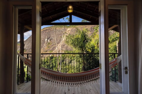 Deluxe Suite, Lanai, Mountain View | Lanai