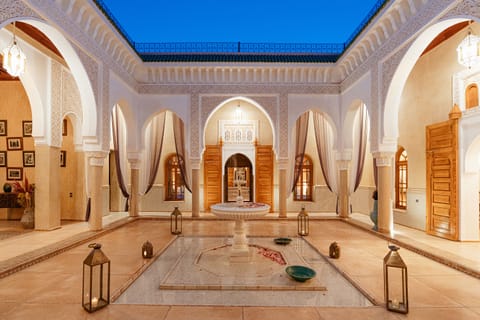 Deluxe Villa | Property entrance