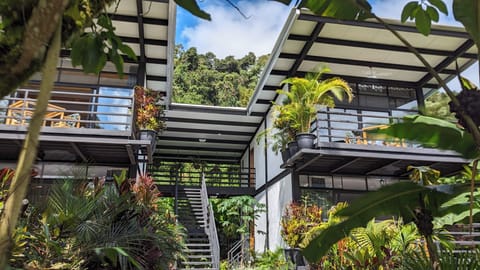 Signature Cabin, 1 King Bed with Sofa bed, Hot Tub, Mountain View | In-room safe, desk, WiFi (free), bed sheets