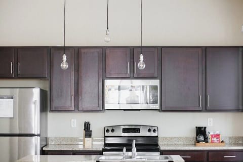 Granite and stainless is a great combo!