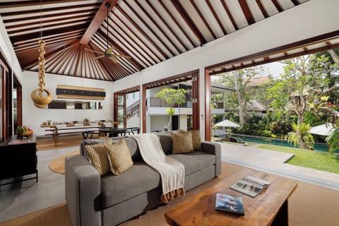 4 Bedroom Pool Villa | Living area | 42-inch Smart TV with cable channels