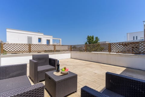 Apartment | Terrace/patio