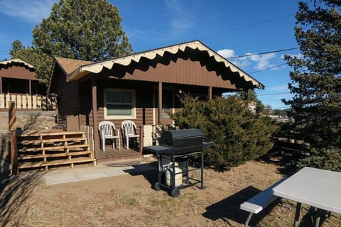 Apartment, 1 Bedroom | Outdoor dining