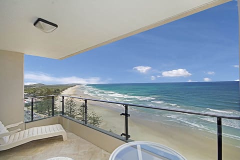 2 Bedroom Ocean View | Balcony