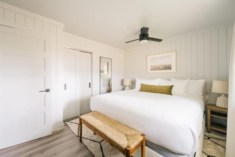 In-room safe, individually decorated, individually furnished, desk