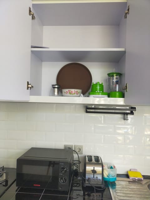 Shared fridge, microwave